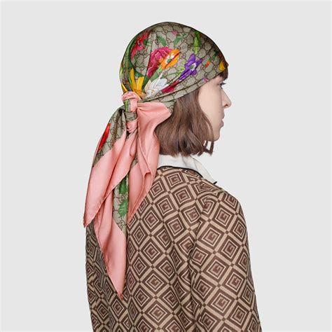 foulard gucci flora knight|Foulard en soie à imprimé GG Flora en rose .